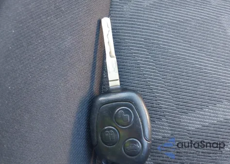 2011 Ford Fiesta Se z USA, uszkodzony, nr VIN 3FADP4BJ4BM223433